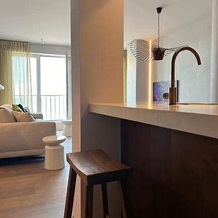 Le Belvedere Beachview * דה פאן